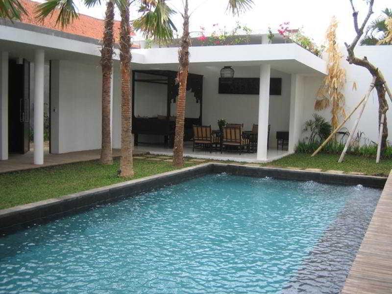 Avani Seminyak Bali Resort - CHSE Certified Esterno foto